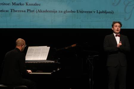 Predstavitev zbirke pesmi Frana Gerbiča 22 Foto Ljubo Vukelič